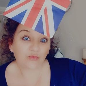 Meet your Posher, Becki